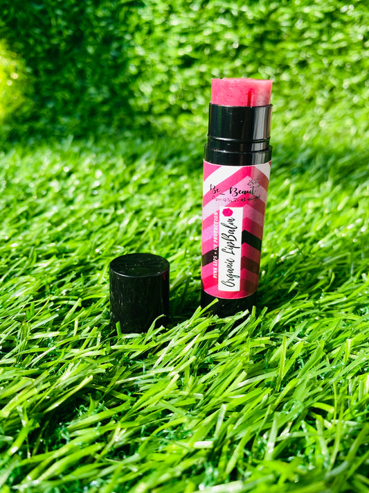 Organic lip balm with SPF